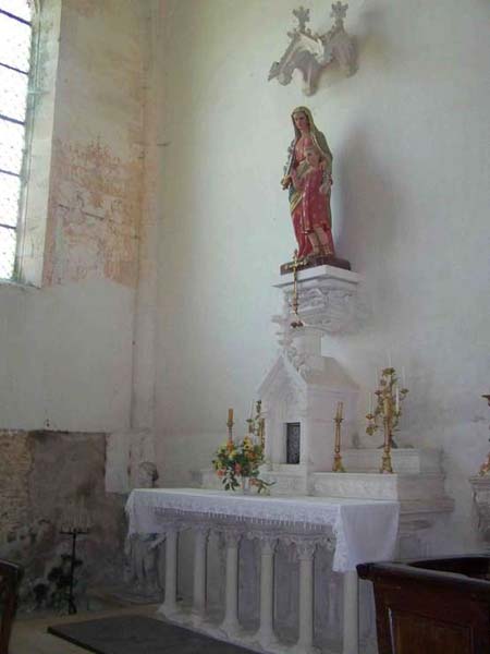 L'église de Saint-Cyr-les-Colons